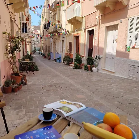Casa Fiorenza - Da E Nonne Apartment *