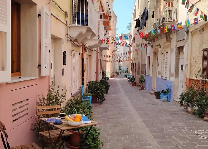 Casa Fiorenza - Da E Nonne Carloforte (Isola di San Pietro)